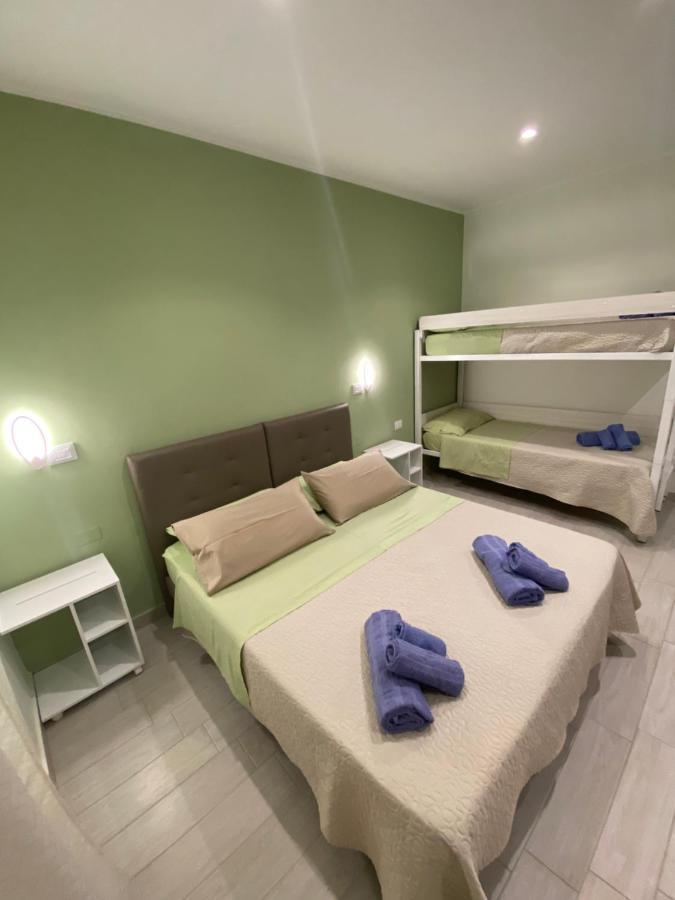 Casa Quadrifoglio Apartment Taranto Exterior photo